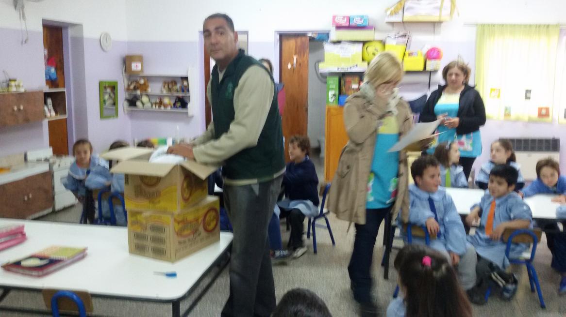 SMATA SOLIDARIO CON LA EDUCACION