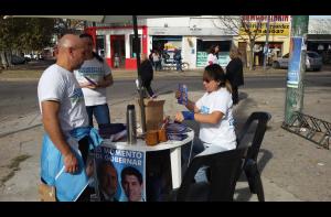 Campaña para gobernador en santa fe junto a 