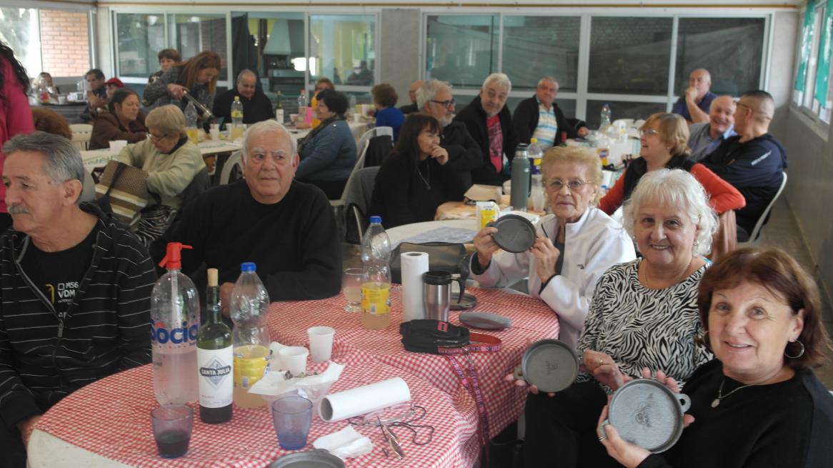 ALMUERZO PRESENTACIÓN COMISION JUBILADOS